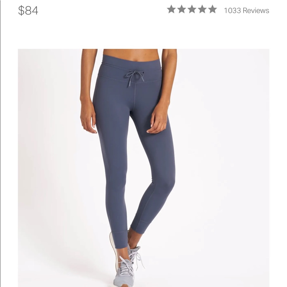 Vuori Leggings - size medium